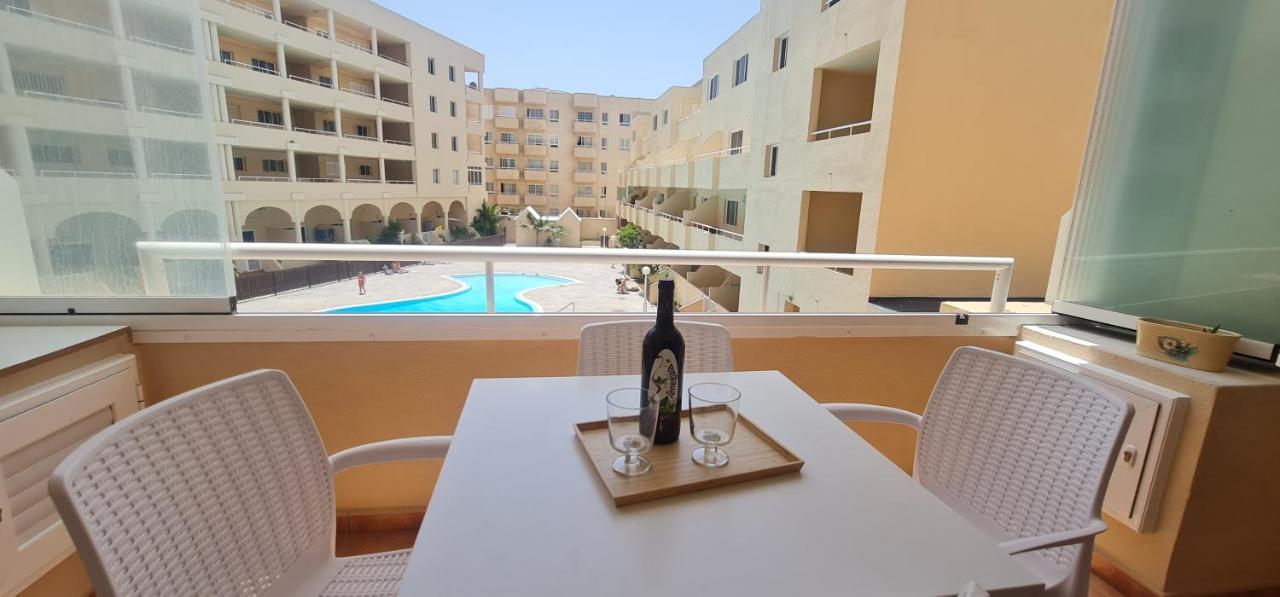 Vivienda Vacacional Marineda Sol Con Piscina El Medano المظهر الخارجي الصورة