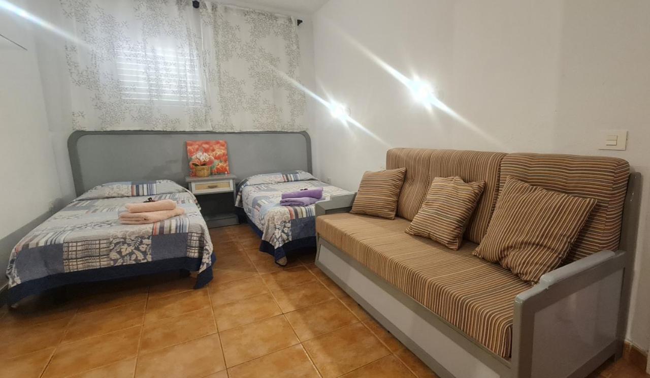 Vivienda Vacacional Marineda Sol Con Piscina El Medano المظهر الخارجي الصورة